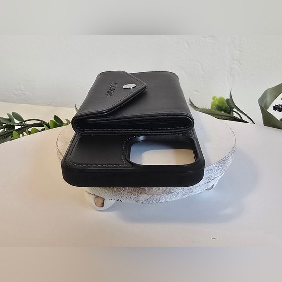 ⭐️ IPhone 13 Pro Max Case with Card Holder - Picture 3 of 11